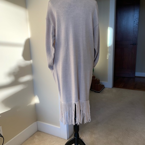 Cream sweater - Picture 3 of 3